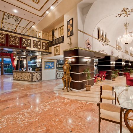 אוקורקאלאר Oz Hotels Incekum Beach Resort & Spa Hotel מראה חיצוני תמונה
