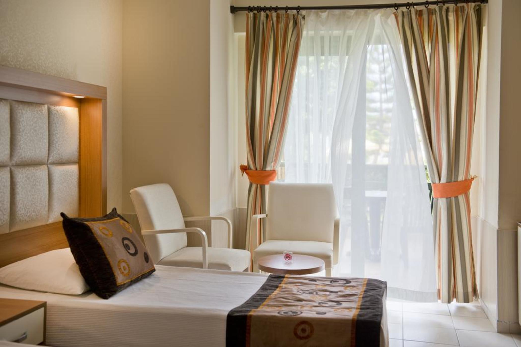 אוקורקאלאר Oz Hotels Incekum Beach Resort & Spa Hotel מראה חיצוני תמונה